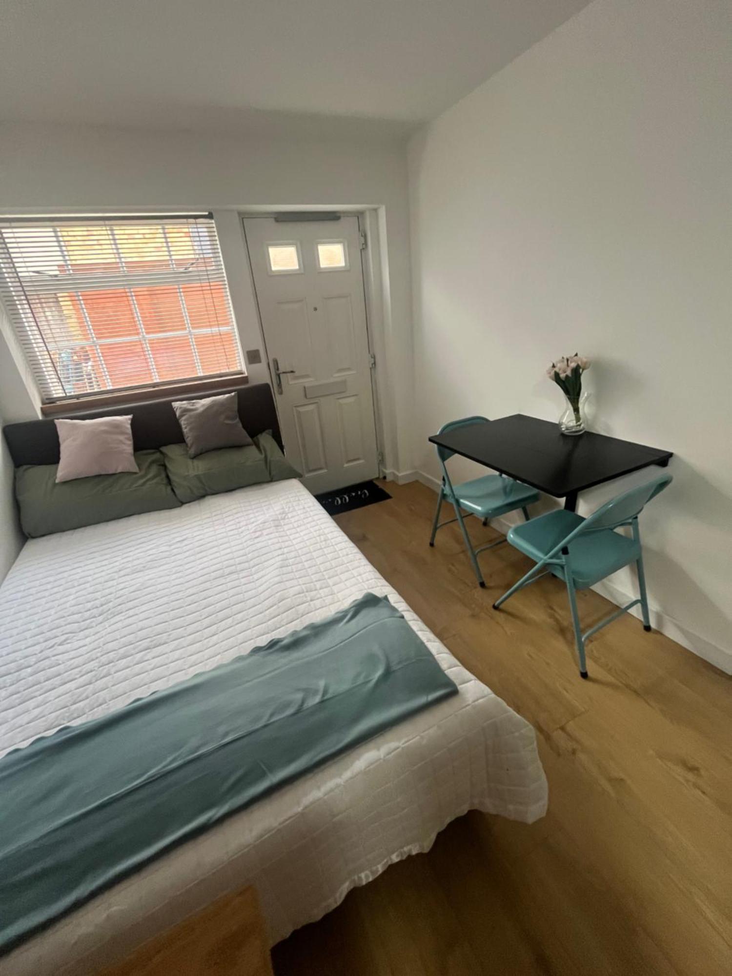 Apartmán Teddington Little Gem Londýn Exteriér fotografie