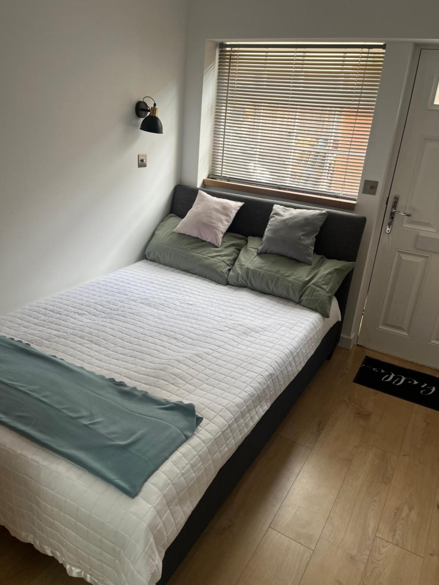 Apartmán Teddington Little Gem Londýn Exteriér fotografie